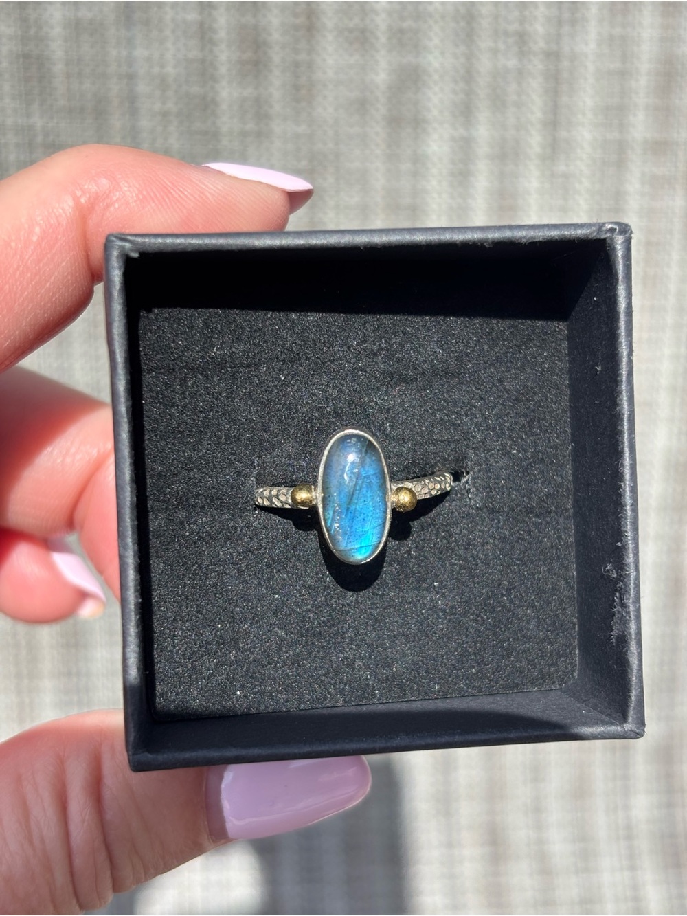 Sterling Silver Labradorite Ring - Blue Flash with gold plated accents size 7.25 - Picture 5 of 8